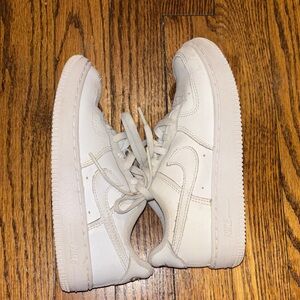 Nike Cream Low-Top Sneakers